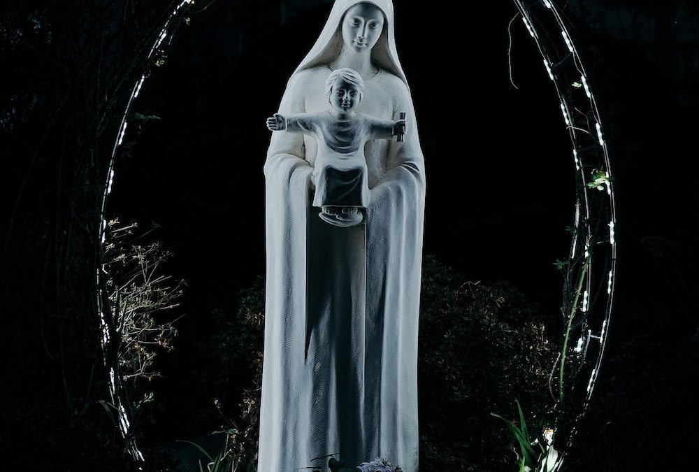 Statue of Mary - Femininity