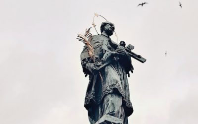 Catholic Traditions to Honor the Souls of the Faithful Departed on Halloween